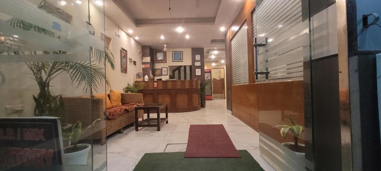 Hotel Devoy Inn By Namastexplorer Tapovan Rishikesh Bagian luar foto