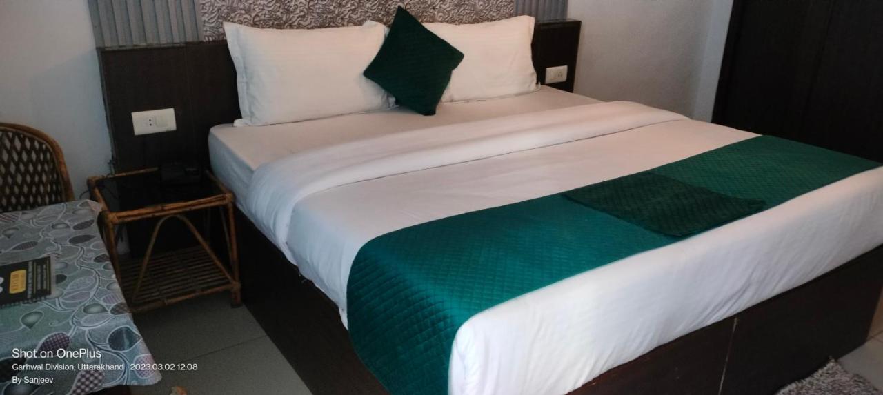 Hotel Devoy Inn By Namastexplorer Tapovan Rishikesh Bagian luar foto